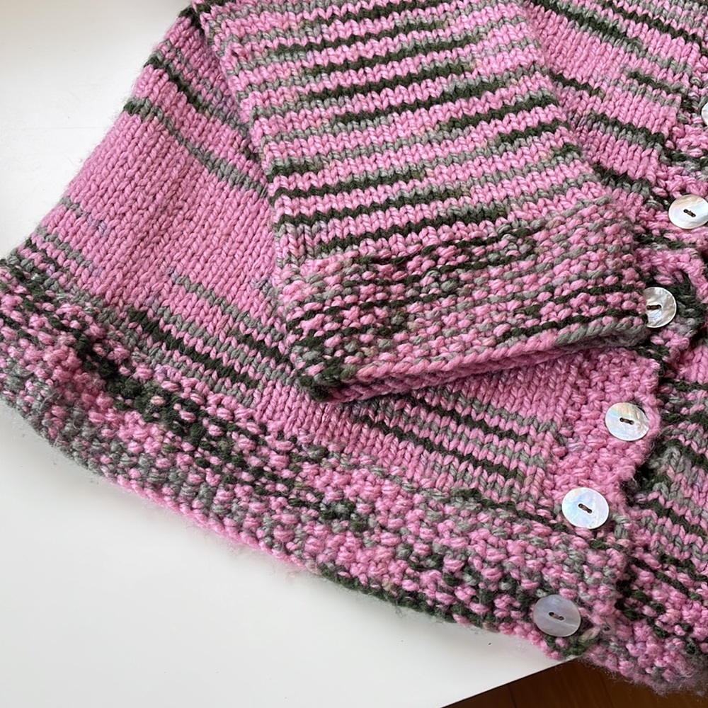 Johnny was sweater - Picture 9 of 9